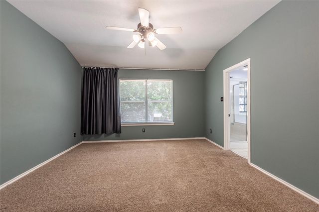 336 Capella Oaks Lane, Dickinson, TX 77539