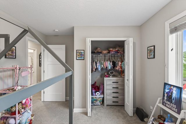 1333 Oak Ridge Street, Hanover, MN 55341