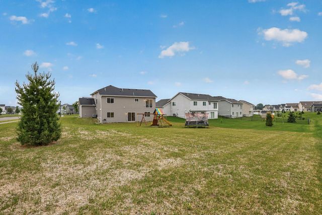 1333 Oak Ridge Street, Hanover, MN 55341