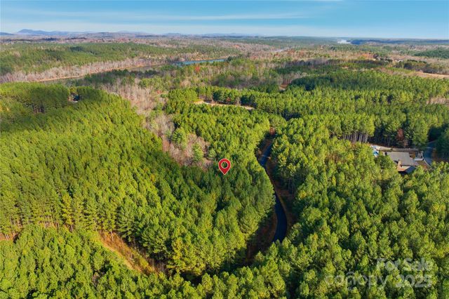 161 W Settings Boulevard NW, Valdese, NC 28690