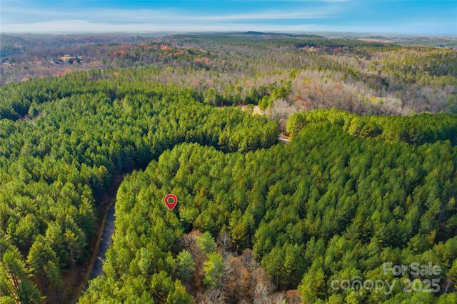 161 W Settings Boulevard NW, Valdese, NC 28690