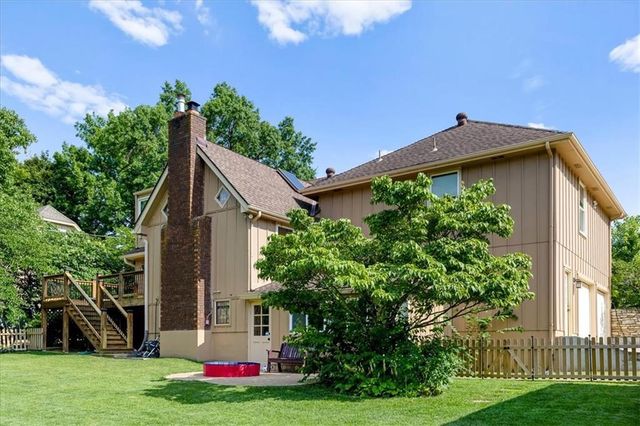 804 Tam O Shanter Drive, Kansas City, MO 64145