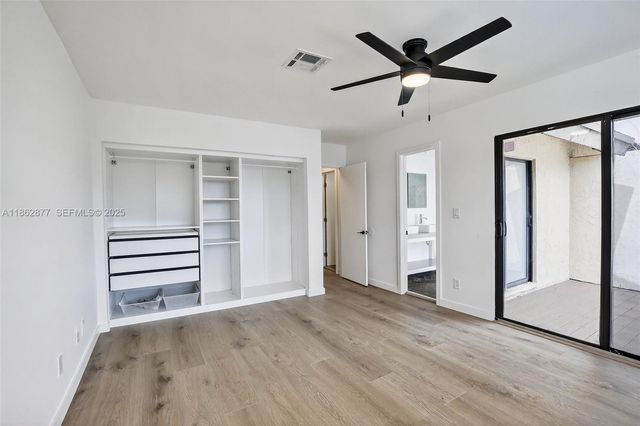 340 SW 97th Avenue, Pembroke Pines, FL 33025