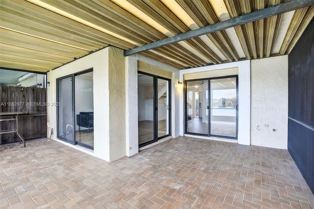 340 SW 97th Avenue, Pembroke Pines, FL 33025