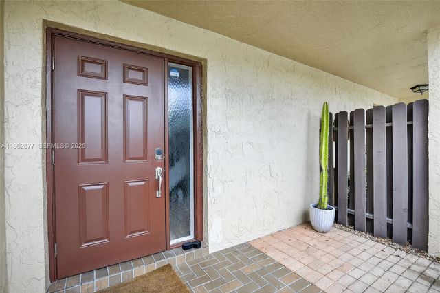340 SW 97th Avenue, Pembroke Pines, FL 33025