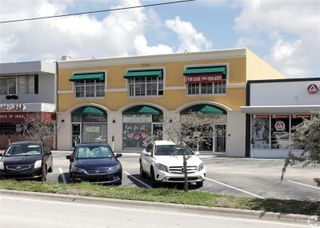 2745 E Oakland Park Boulevard, Fort Lauderdale, FL 33306