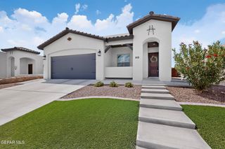 812 Coyote Melon Drive, Socorro, TX 79927