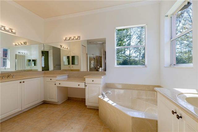 1941 Newmark Circle SW, Vero Beach, FL 32968