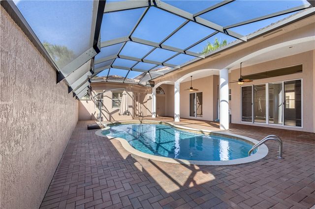 1941 Newmark Circle SW, Vero Beach, FL 32968