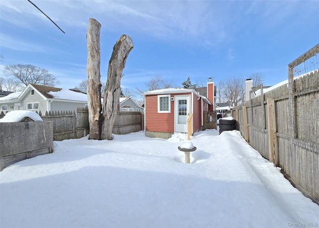 84 Wyona Avenue, Selden, NY 11784