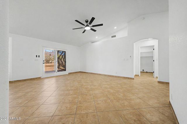 5740 E 2ND Avenue, Apache Junction, AZ 85119