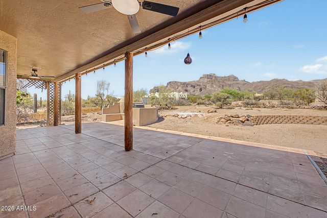 5740 E 2ND Avenue, Apache Junction, AZ 85119
