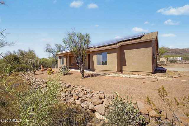 5740 E 2ND Avenue, Apache Junction, AZ 85119