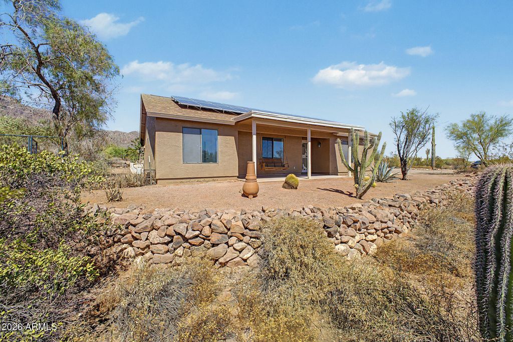 5740 E 2ND Avenue, Apache Junction, AZ 85119