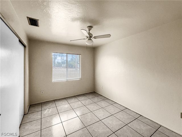 2239 Iris WAY, Fort Myers, FL 33905