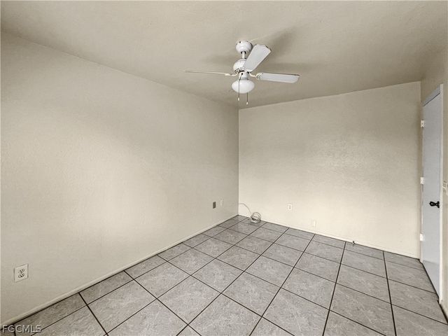 2239 Iris WAY, Fort Myers, FL 33905