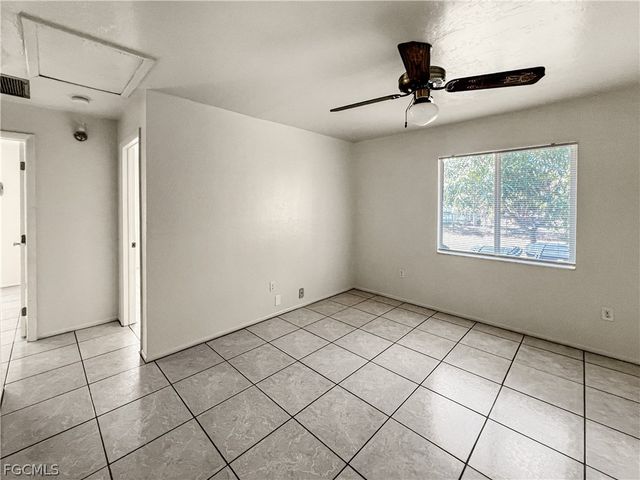 2239 Iris WAY, Fort Myers, FL 33905