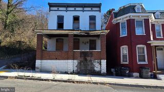 208 MARYLAND AVENUE, Cumberland, MD 21502