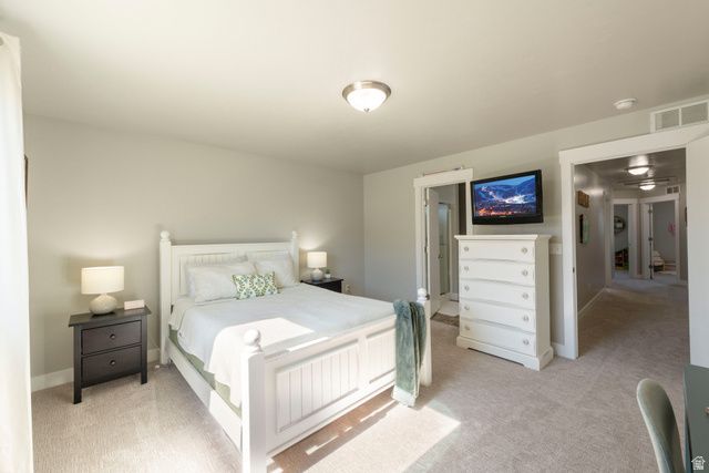 15120 S BATTLE DR, Bluffdale, UT 84065