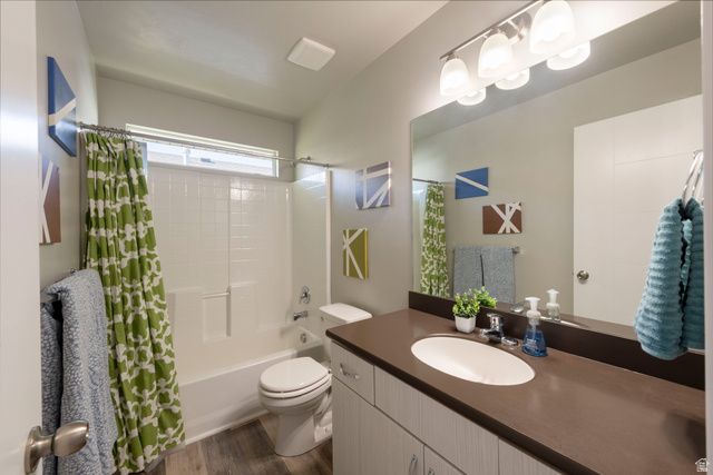 15120 S BATTLE DR, Bluffdale, UT 84065