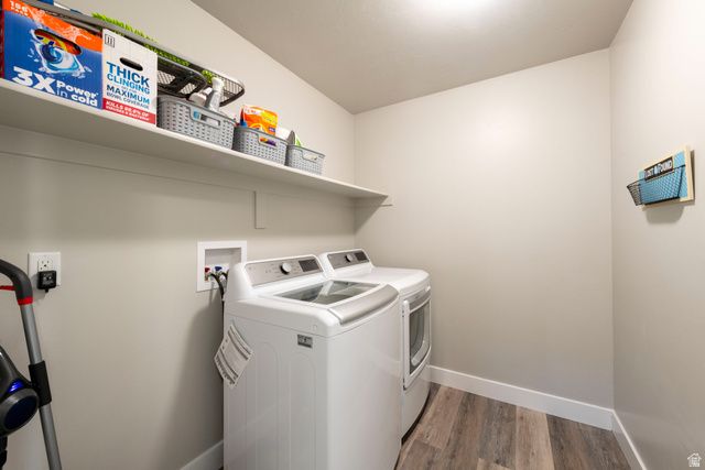 15120 S BATTLE DR, Bluffdale, UT 84065