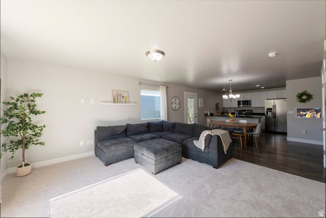 15120 S BATTLE DR, Bluffdale, UT 84065