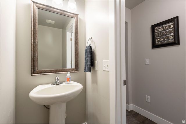 15120 S BATTLE DR, Bluffdale, UT 84065