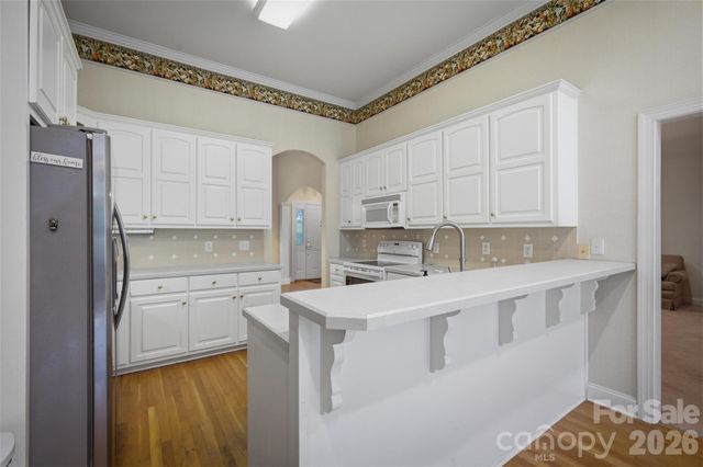 405 Woodridge Drive SE, Lenoir, NC 28645
