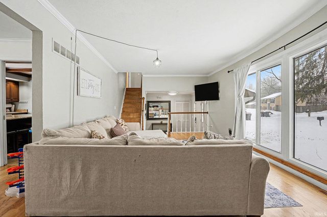 2412 Kenilworth Drive, Elkhart, IN 46514