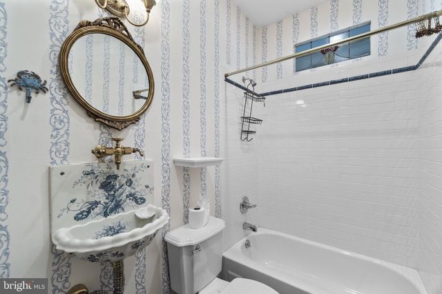 3001 ELLIOTT ST, Baltimore, MD 21224