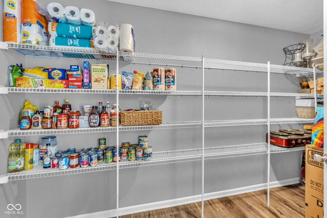 2297 Shadowbrook Drive, Plainfield, IN 46168