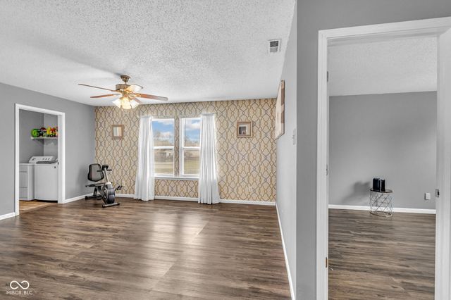 2297 Shadowbrook Drive, Plainfield, IN 46168