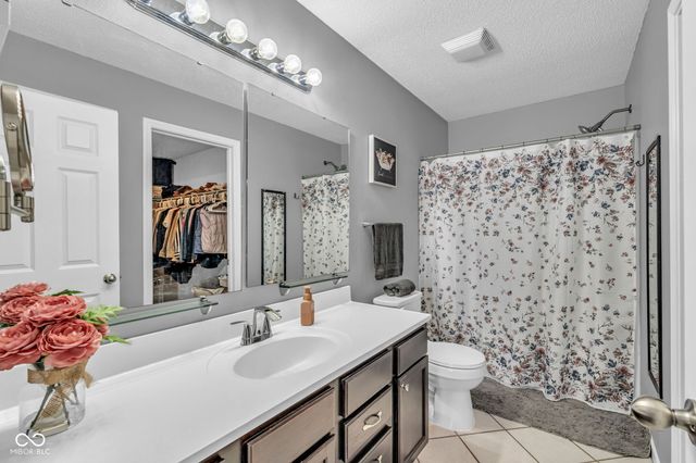 2297 Shadowbrook Drive, Plainfield, IN 46168