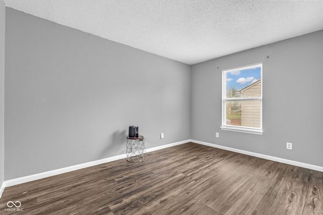 2297 Shadowbrook Drive, Plainfield, IN 46168