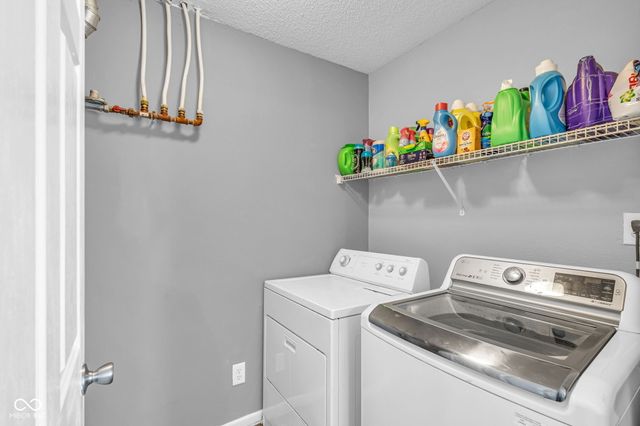 2297 Shadowbrook Drive, Plainfield, IN 46168