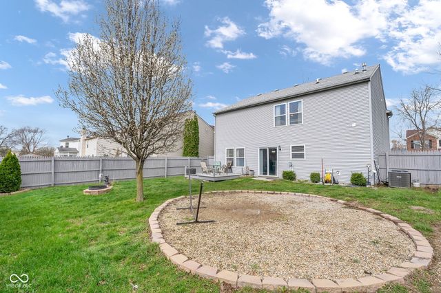 2297 Shadowbrook Drive, Plainfield, IN 46168