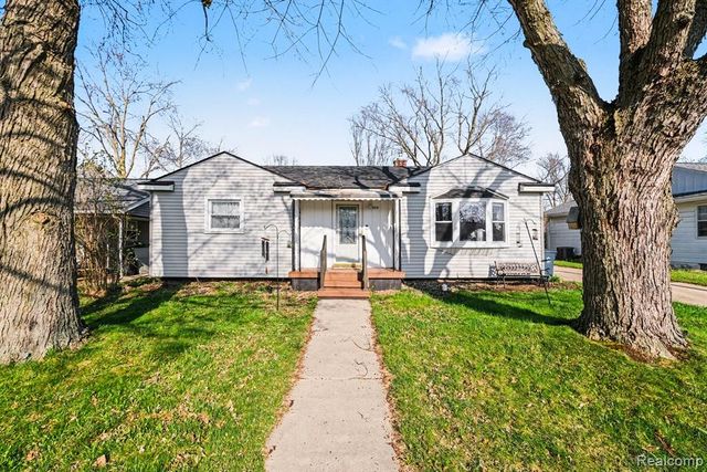 325 Viet Street, Davison, MI 48423