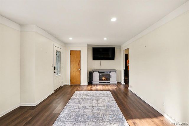 325 Viet Street, Davison, MI 48423