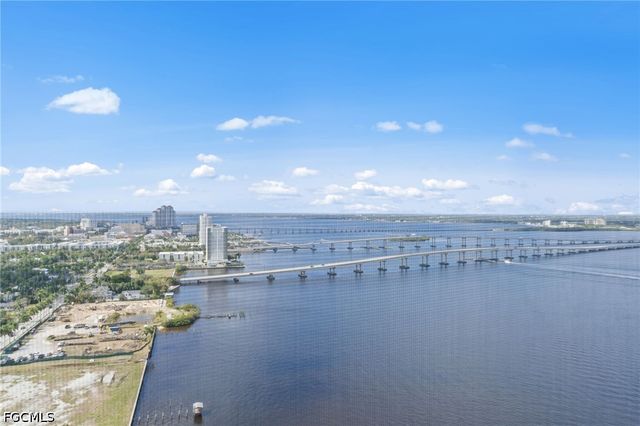 2743 1st ST 2703, Fort Myers, FL 33916
