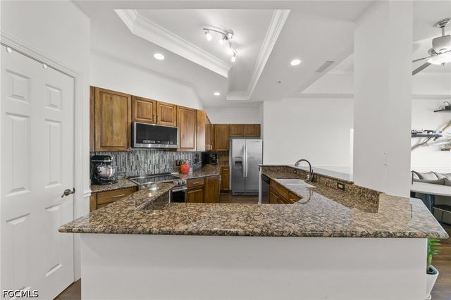 2743 1st ST 2703, Fort Myers, FL 33916