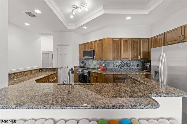 2743 1st ST 2703, Fort Myers, FL 33916
