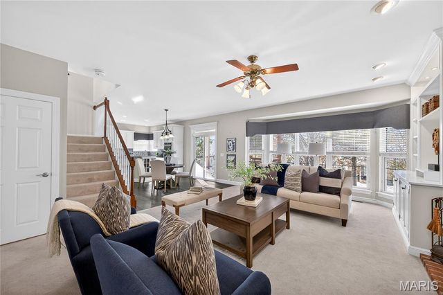 219 Braddock Way, St Peters, MO 63376