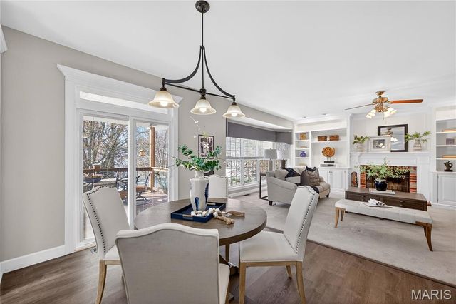 219 Braddock Way, St Peters, MO 63376