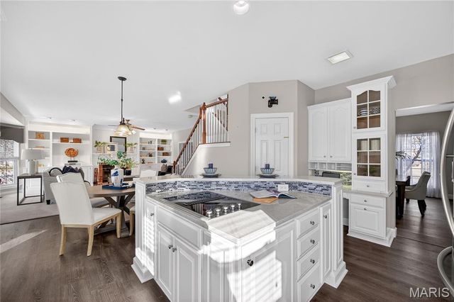 219 Braddock Way, St Peters, MO 63376