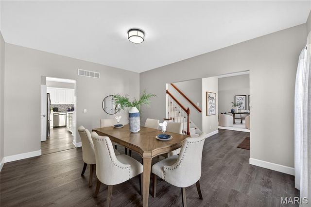 219 Braddock Way, St Peters, MO 63376