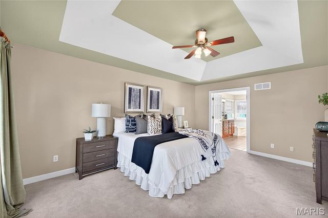 219 Braddock Way, St Peters, MO 63376