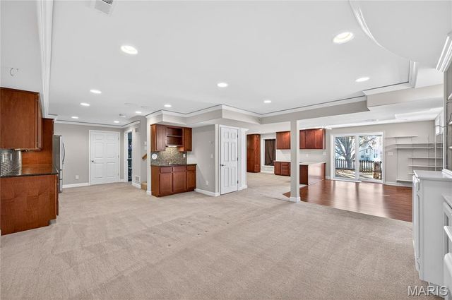 219 Braddock Way, St Peters, MO 63376