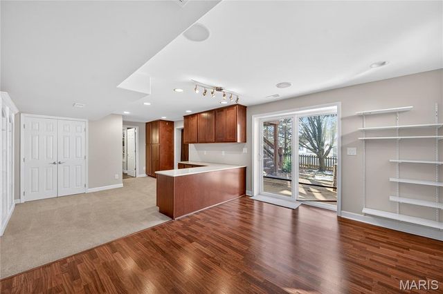 219 Braddock Way, St Peters, MO 63376