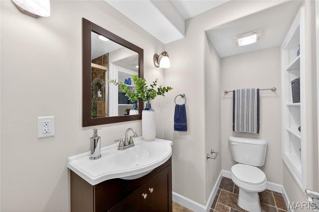 219 Braddock Way, St Peters, MO 63376