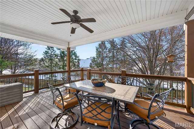 219 Braddock Way, St Peters, MO 63376